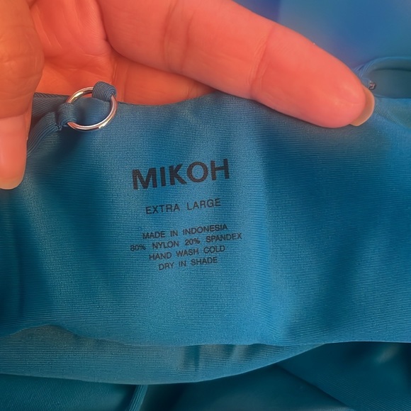 Mikoh Ipanema One Piece Swimsuit - Picture 10 of 11